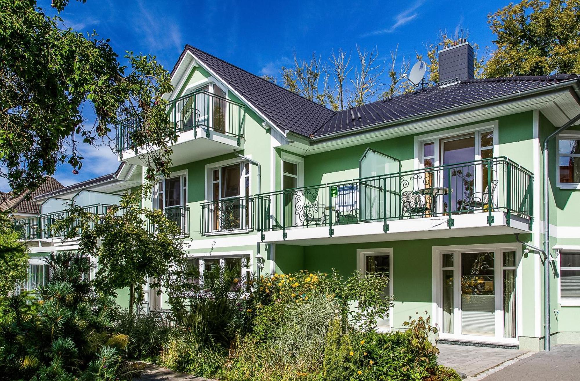 Hotel Garni Inselparadies Zingst Exterior photo